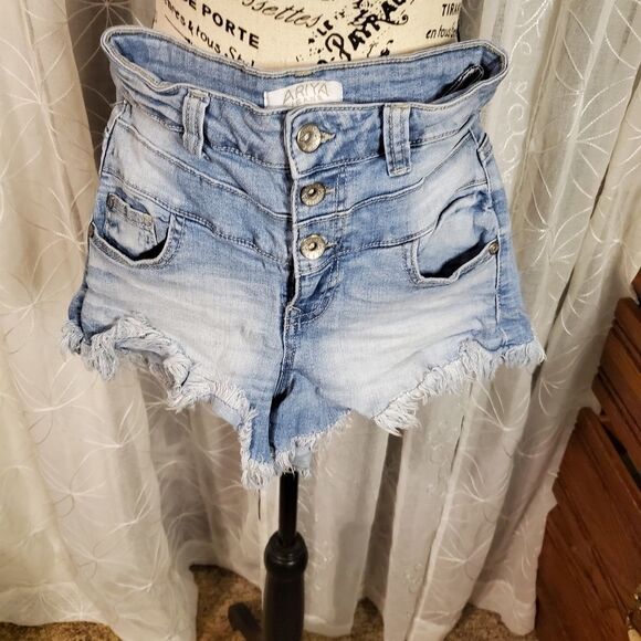 Ariya Jean's acid washed raw hem distressed  Jean shorts junior size 1/25 - Picture 1 of 5